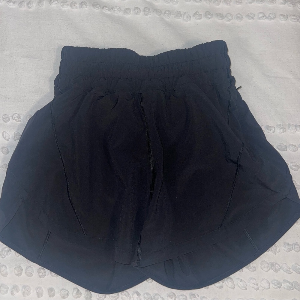 Lululemon black shorts